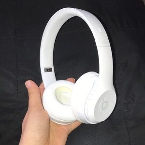 Beats solo wireless gen 3